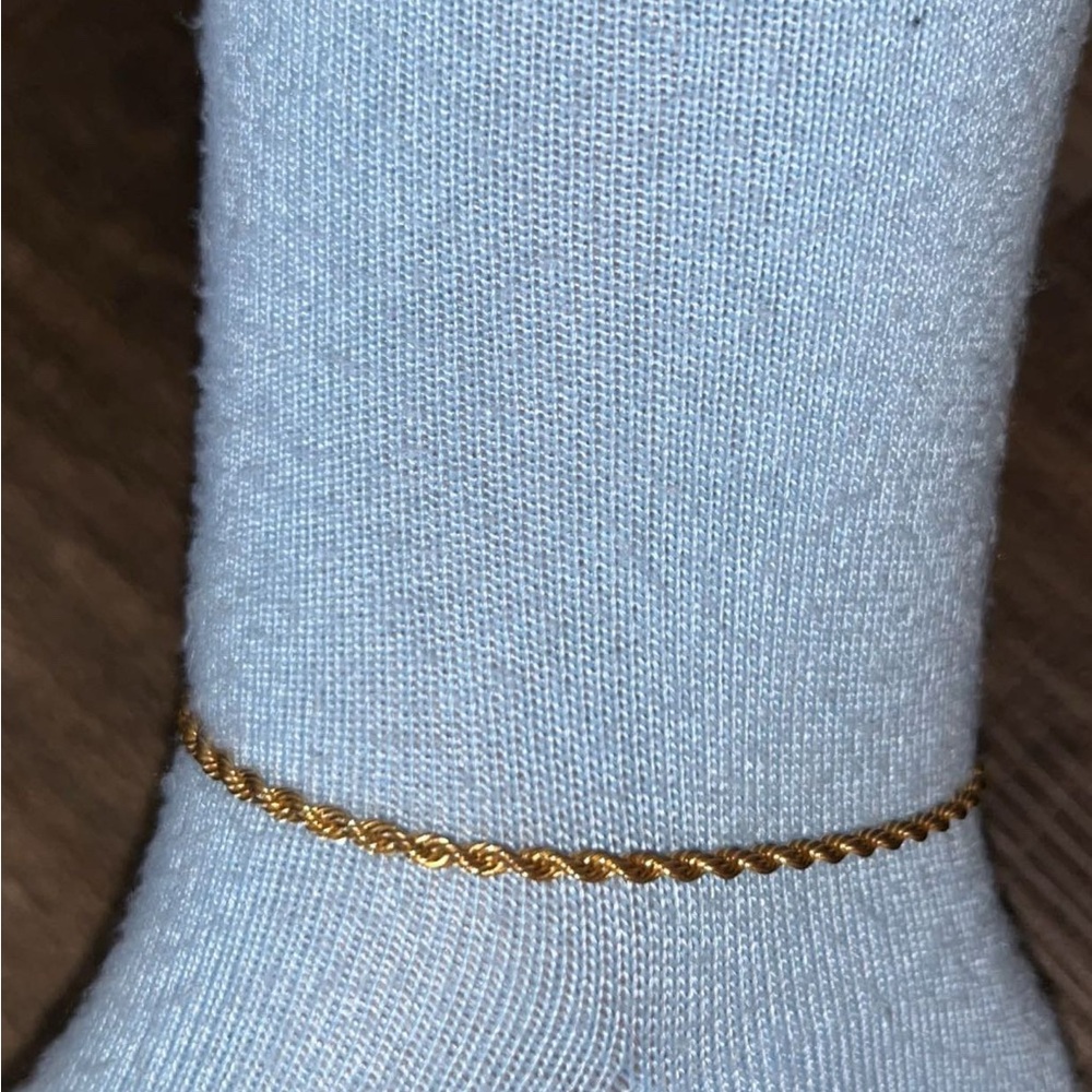 Elegant Gold Anklet